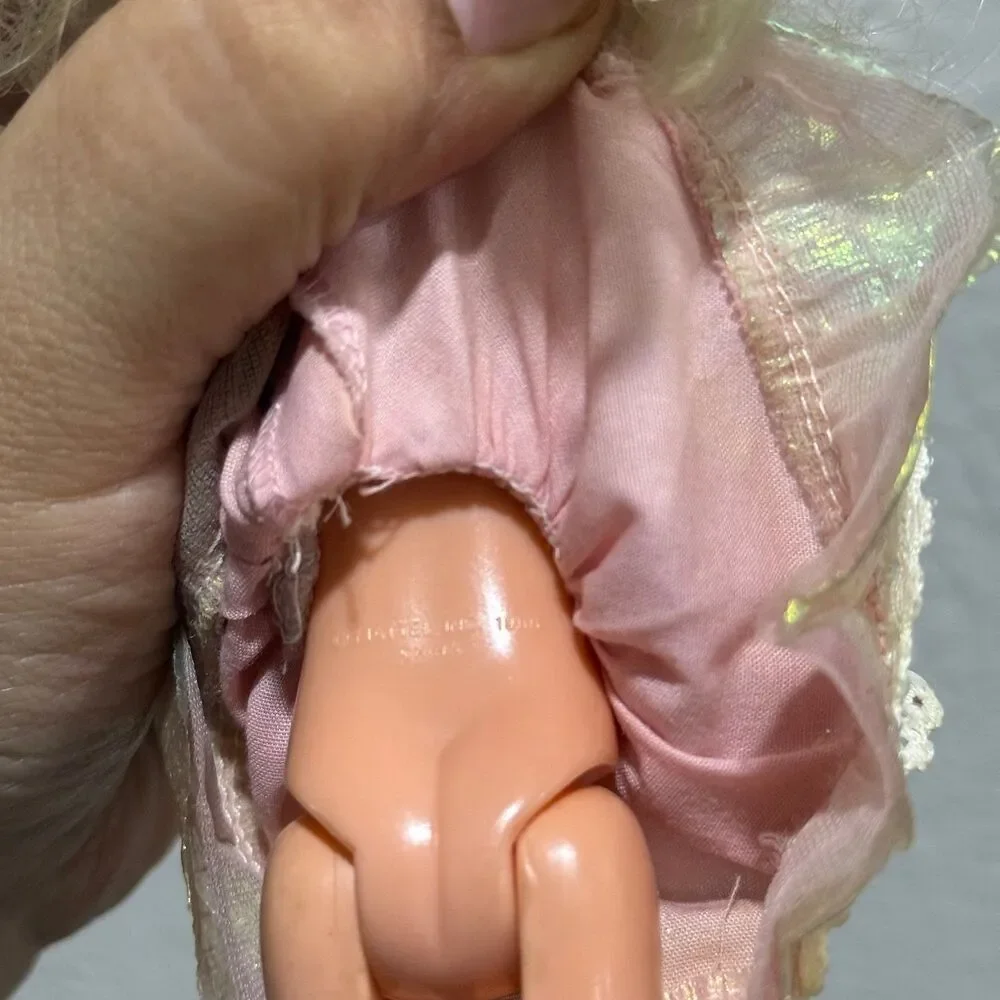 Vintage Mattel 1988 Cherry merry muffin doll in original dress